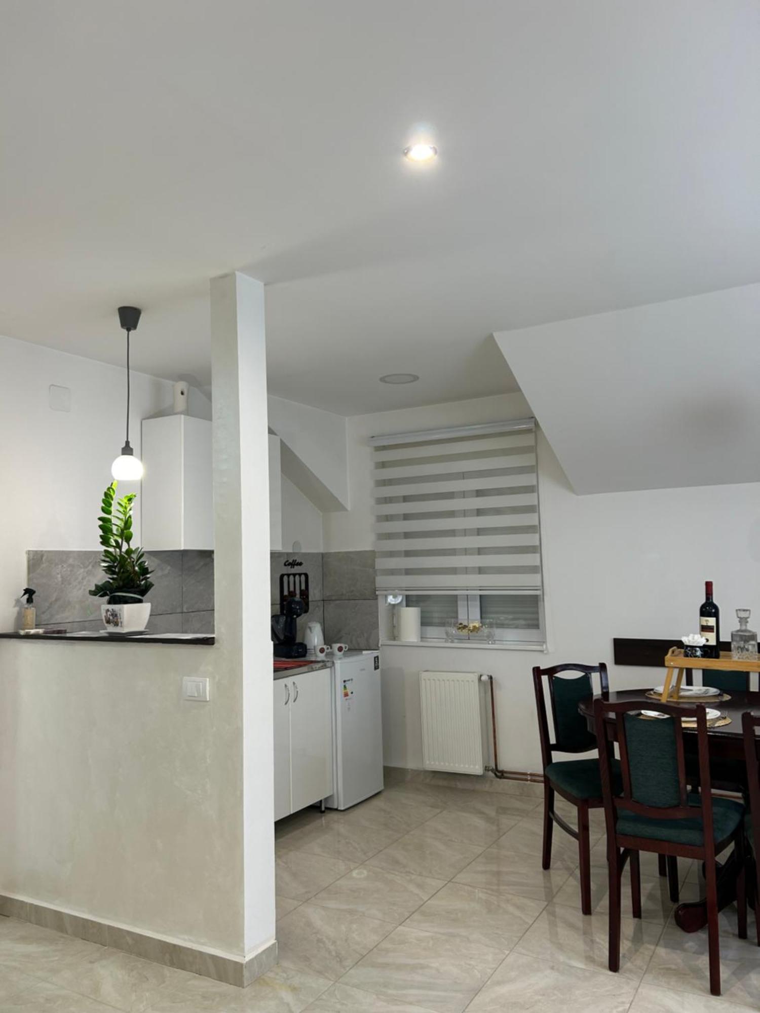 Apartman Diamond Lux Surčin Dış mekan fotoğraf